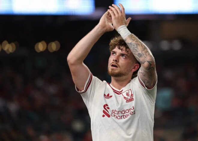 Elliott hoping for ‘second chance’ at Liverpool under Iraola